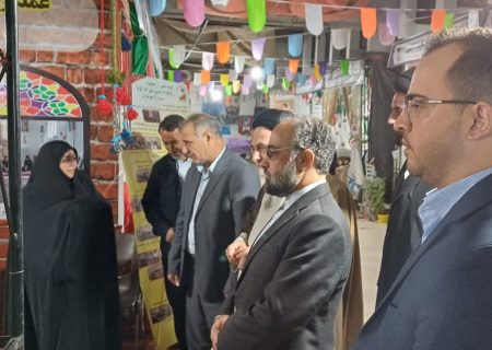 بازدید دادستان اردبیل از نمایشگاه رزمی دفاع مقدس اردبیل