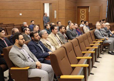 حضور در دفاتر اسناد رسمی در  بدو انجام معاملات اولویت اساسی است