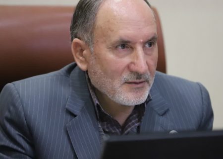 مجوز بهره‌برداری از ۵ دستگاه ناوگان اتوبوس به بخش خصوصی صادر شد