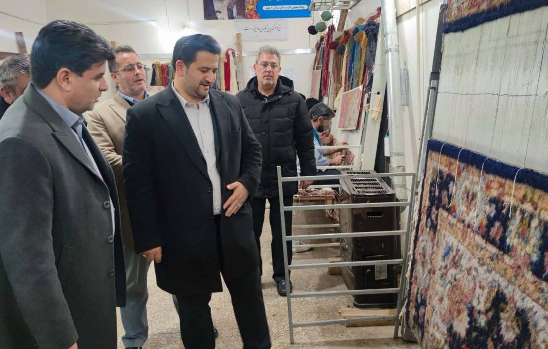 بازدید مدیر کل صمت استان اردبیل از کارگاههای فرش دستباف و گوهر تراشی زندان اردبیل