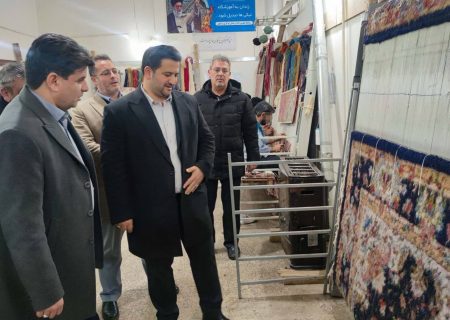 بازدید مدیر کل صمت استان اردبیل از کارگاههای فرش دستباف و گوهر تراشی زندان اردبیل
